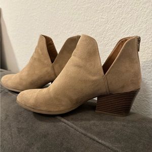 Sonoma Ankle Boots - Taupe